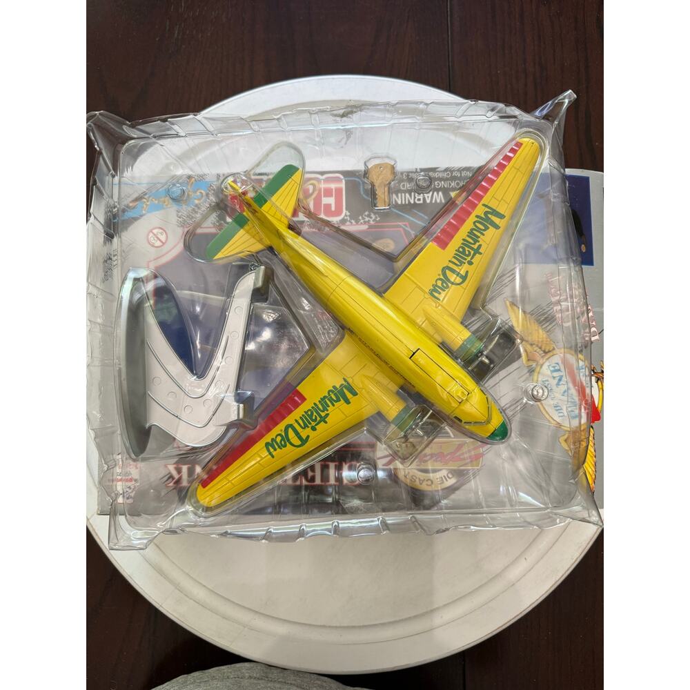 New Mountain Dew Special Edition Golden Classic Die Cast Plane Gift Bank Rare